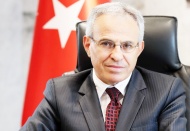 Üniversite öğrencisi ölen köpeğine kampüste mezar yaptı