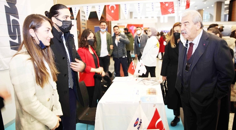 Üniversite ufkunuzu açar, içini doldurmak sizin tasarrufunuzda