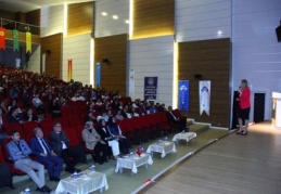 Üniversiteye hazırlanırken, stresle baş etmenin yolları anlatıldı