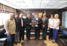 Ünlü Mimar Emre Arolat Zirve’ye konuk oldu