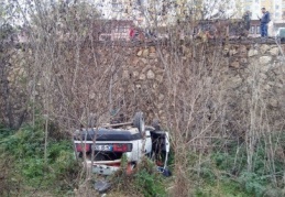 Üst üste gelen aksilikler uçuruma sürükledi 