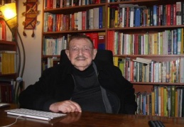 Usta yazar, yaşam mücadelesi veriyor