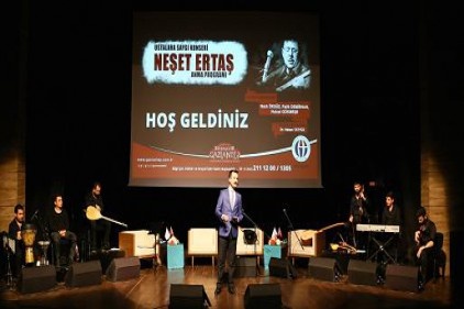 "Ustalara Saygı Konseri" ile Neşet Ertaş anıldı