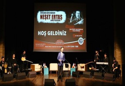 "Ustalara Saygı Konseri" ile Neşet Ertaş anıldı