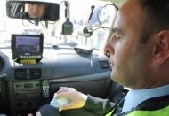 Uyarıcı levhası olmadan trafikte radarla hız kontrolü yapılamaz