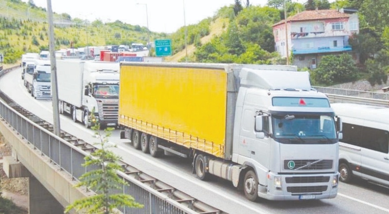 Uygulama bugün başladı; transit yük taşıyan araçlar trafiğe giremeyecek