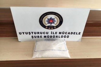 Uyuşturucu operasyonunda 2 gözaltı var