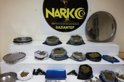 Uyuşturucu operasyonunda 13 kilo esrar ele geçirildi 