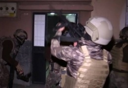 Uyuşturucu operasyonunda 56 kişi gözaltına alındı