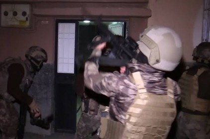 Uyuşturucu operasyonunda 56 kişi gözaltına alındı