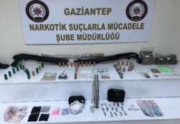 Uyuşturucu operasyonunda 11 kişi gözaltına alındı