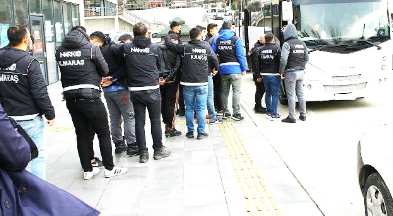 Uyuşturucu operasyonunda 12 kişi tutuklandı