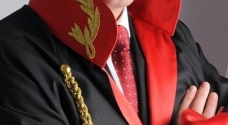 Uyuşturucu operasyonunda adı geçen savcı Antalya'da gözaltına alındı