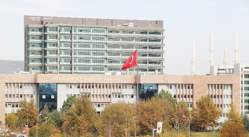 Uyuşturucu operasyonunda bir avukat tutuklandı