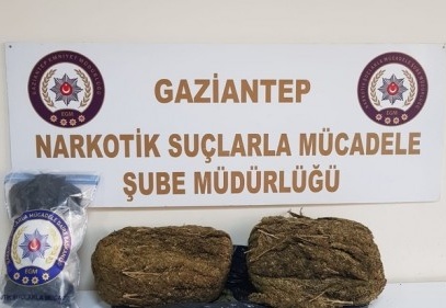 Uyuşturucu satıcısı 3 şüpheli yakalandı