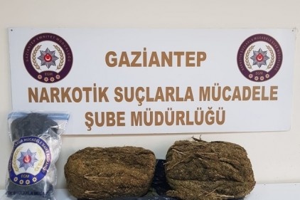 Uyuşturucu satıcısı 3 şüpheli yakalandı
