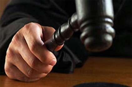 Uyuşturucu tacirleri hakim karşısında 