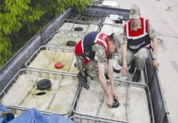 Uyuşturucu tacirleri sıkı kıskaçtaydı