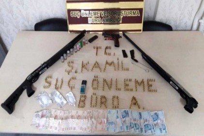 Uyuşturucu tacirlerine yönelik operasyonda 3 tutuklama 