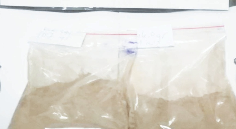 Uyuşturucu ticareti yapan 2 şüpheli yakalandı