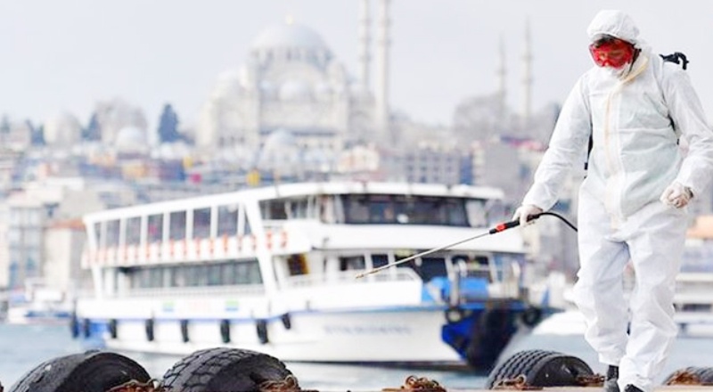 Uzmanlar: Salgın yönetiminde gidişat iyi değil