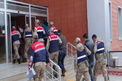 Üzüm bağındaki cinayetle ilgili 2 kişi tutuklandı, 10 kişi serbest 