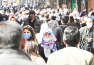 Vaka sayısı artıyor,  çarşıda yoğunluk azalmıyor