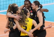 VakıfBank, CEV Şampiyonlar Ligi'nde yarı finale yükseldi