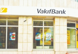 Vakıfbank'ın kârı yüzde 56 Halkbank'ın yüzde 92 azaldı