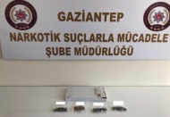 Vakumlu poşet içerisinde uyuşturucu ele geçirildi
