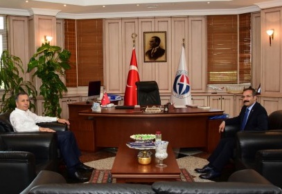 Vali Ali Yerlikaya’dan Rektör Gür’e ziyaret