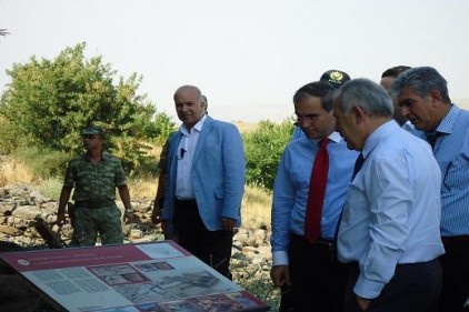 Vali Ata, Yesemek ve Tilmenhöyük'ü ziyaret etti
