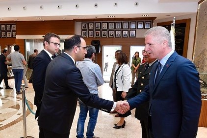 Vali Gül, kamu personeliyle bayramlaştı