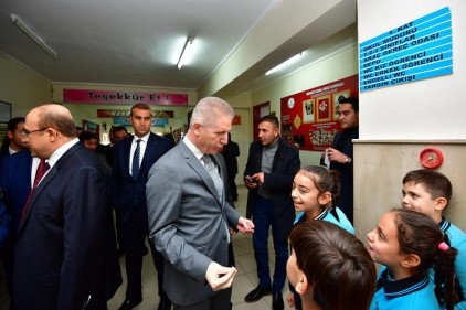 Vali Gül: &#8220;Kayıt dışılık ve çocuk işçiliğinde denetimler artacak&#8221;