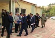 Vali Yerlikaya muhtarlarla buluştu 