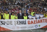 “Valilik olarak 5 milyon lira katkı sunuyoruz” 