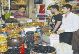 Vatandaş Ramazan alış-verişinde