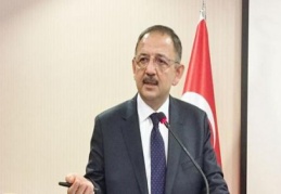 Vatandaşın 100 metrekarelik evi yıkılmışsa 100 metrelik evi bedelsiz veriyoruz