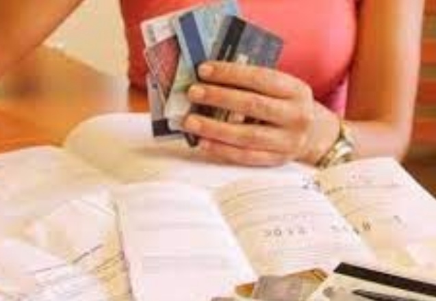 "Vatandaşın borcu 8 ayda 938.4 milyar liraya yükseldi"