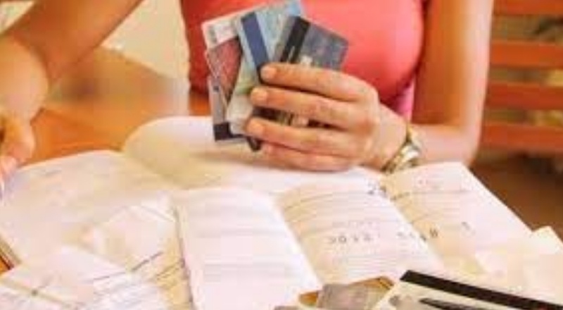 "Vatandaşın borcu 8 ayda 938.4 milyar liraya yükseldi"