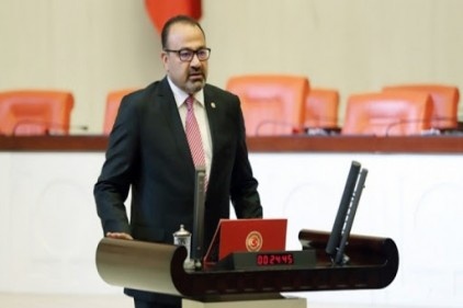 Vatandaşın hakkını yiyen mülakat sistemi kaldırılsın
