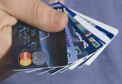 Vatandaşın yaşamı krediyle dönüyor