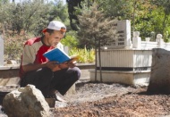 Vatandaşlar mezarlıklara akın etti