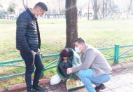 Vatandaşlar, mont ve ayakkabı aldı