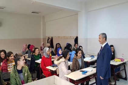 Vatandaşlarımızı sosyal yaşamın içine çekiyoruz