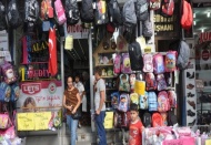 Veliler okul telaşında