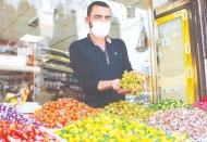 Virüs çıktı, bayram şekerleri tezgahta kaldı