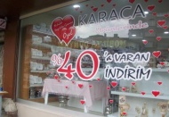 Vitrinlerde “Sevgililer Günü” heyecanı