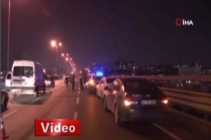 Viyadükte intihar girişimi trafiği alt üst etti