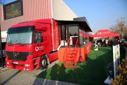 Vodafone Business Dijitalleşme Tırı Türkiye turunu tamamladı 